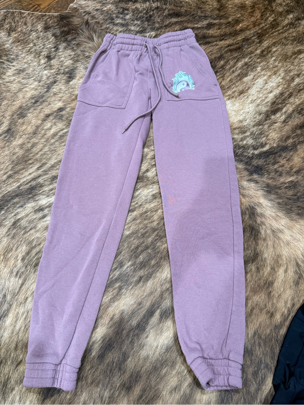 Rue21 Mauve Jogger Sweatpants with Blue Flame Patch